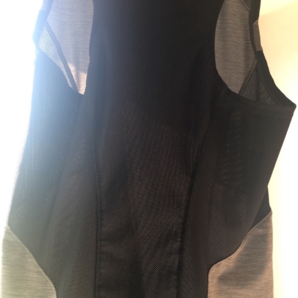 Second Skin Tank Top Gray Colorblock Racerback Mesh Small - Picture 7 of 8